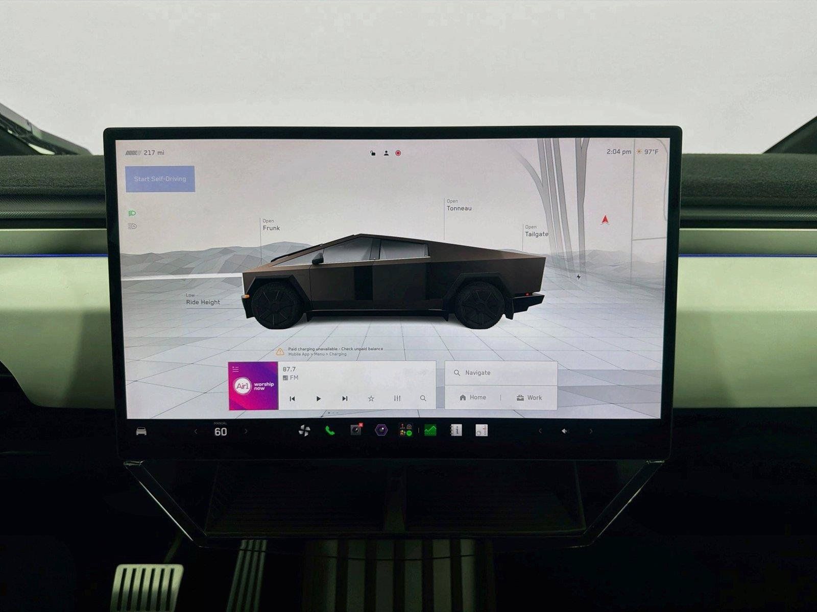 Used 2024 Tesla Cybertruck AWD Crew Cab image 16