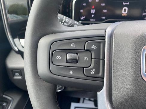 New 2025 GMC Sierra 2500 SLE w/ SLE Value Package; image 18