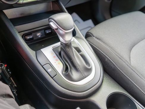 Used 2023 Kia Forte LXS w/ LXS Technology Package image 29