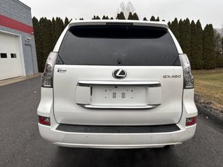 Used 2020 Lexus GX 460 Premium w/ Premium Package video 4