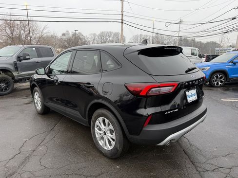 Used 2025 Ford Escape Active w/ Cold Weather Package image 3