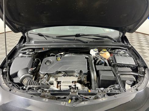 Used 2023 Chevrolet Malibu LT FWD image 33