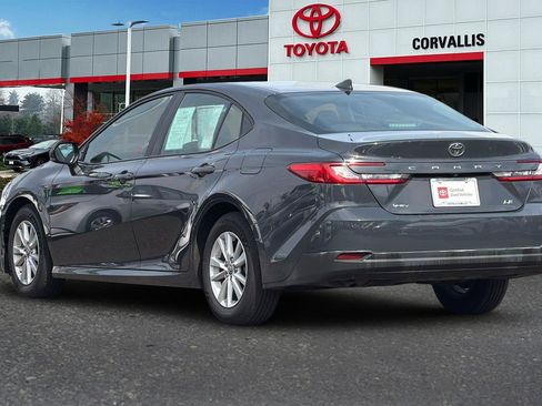 Certified 2025 Toyota Camry LE image 6