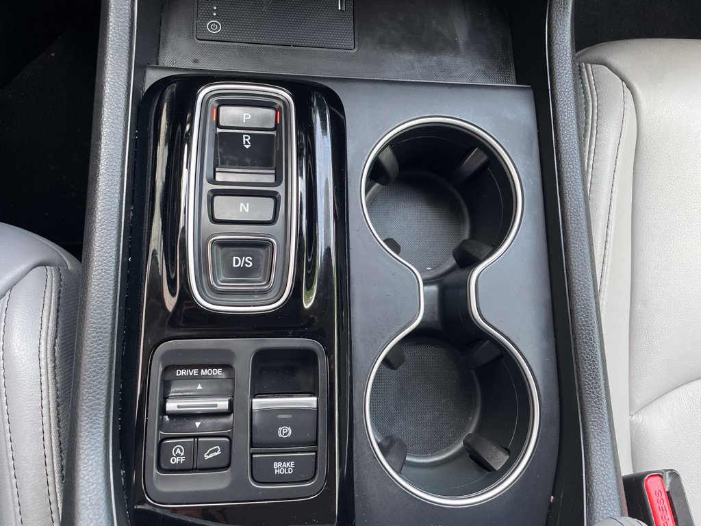 Certified 2024 Honda Pilot Touring image 15