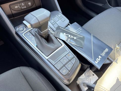 New 2026 Kia Sportage LX image 27