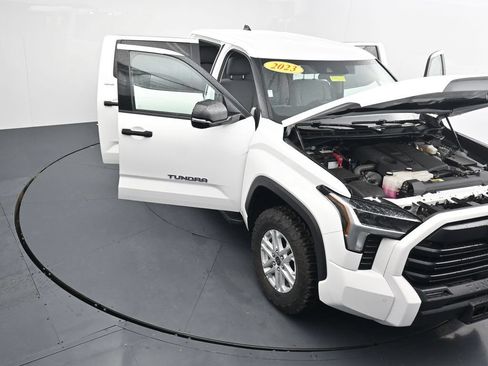 Used 2023 Toyota Tundra SR5 AWD/4WD image 39