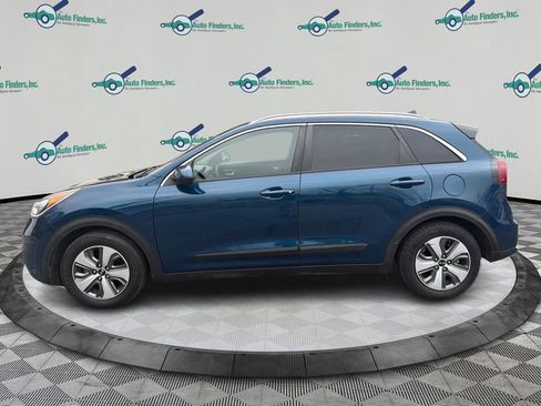 Used 2019 Kia Niro LX image 8