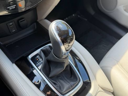 Used 2018 Nissan Rogue Sport SL w/ SL Premium Package AWD/4WD image 25