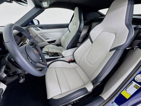 Used 2026 Porsche 911 Carrera 4S image 5