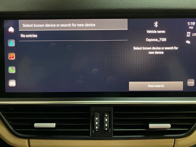 Used 2023 Porsche Cayenne AWD/4WD image 43