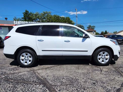 Used 2016 Chevrolet Traverse LS AWD/4WD image 9