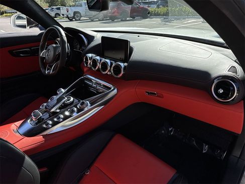 Used 2016 Mercedes-Benz AMG GT S image 15