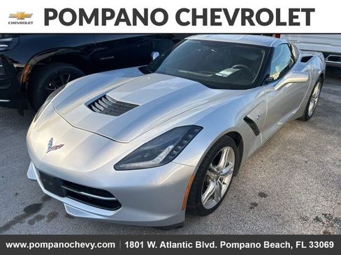 Used 2016 Chevrolet Corvette Stingray Coupe image 1