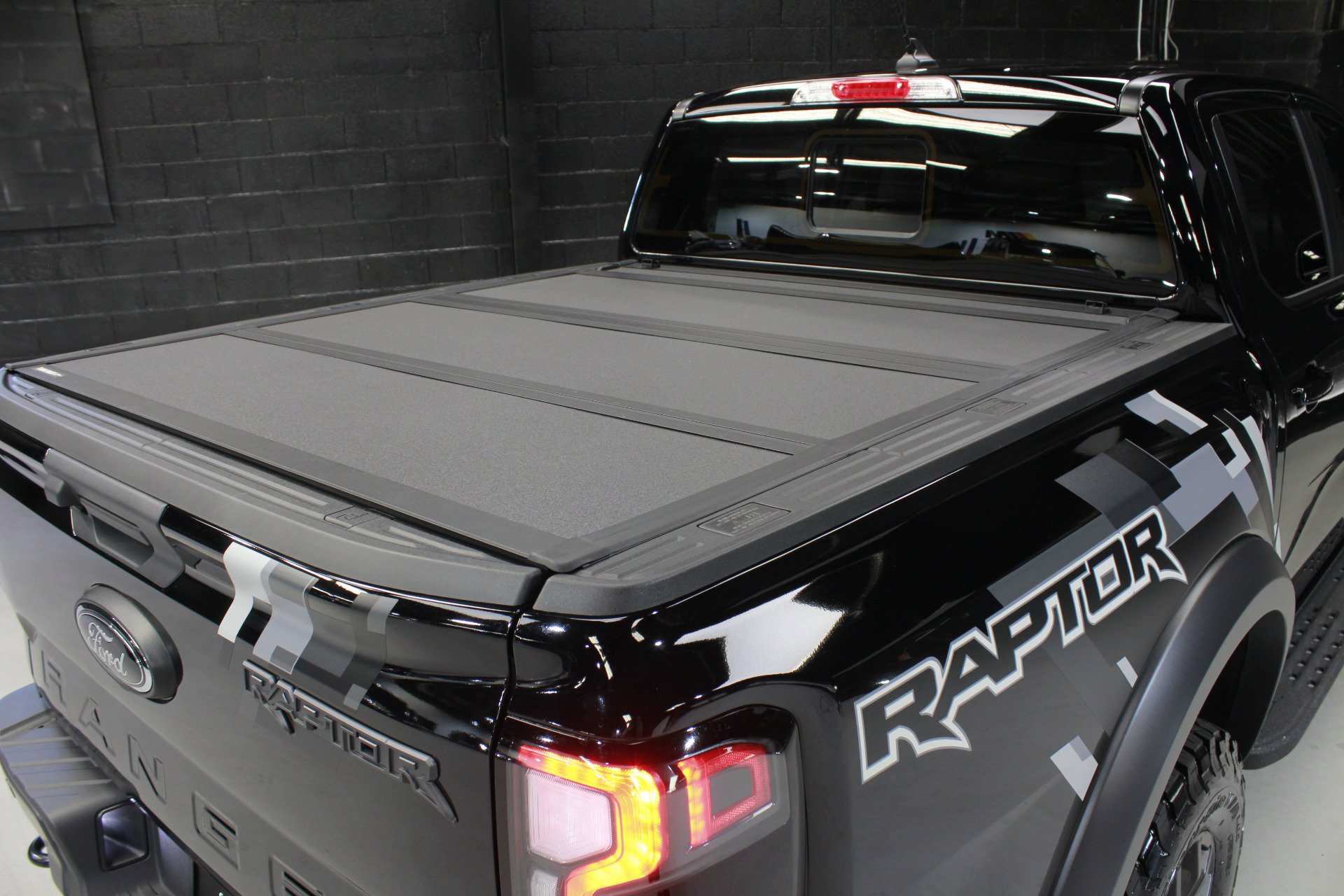 Used 2025 Ford Ranger Raptor AWD/4WD image 15