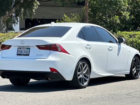 Used 2014 Lexus IS 250 w/ F-Sport Package RWD image 9
