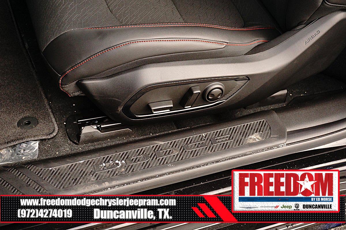 New 2026 Dodge Charger Scat Pack w/ Blacktop Package AWD/4WD image 30