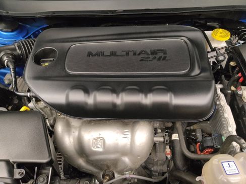 Used 2021 Jeep Cherokee Latitude Plus image 30