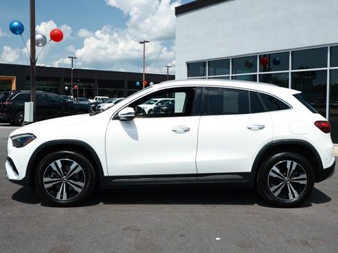 Used 2025 Mercedes-Benz GLA 250 image 9