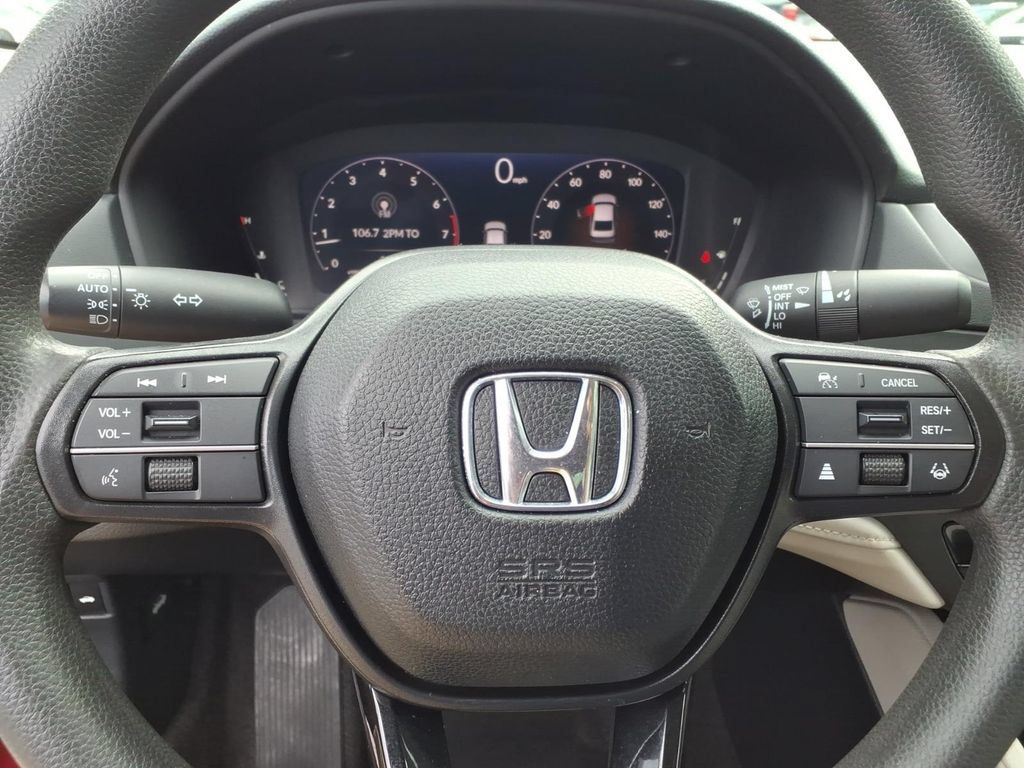 Used 2025 Honda Accord LX image 28