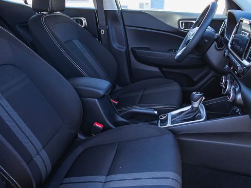 New 2025 Hyundai Venue SEL image 13