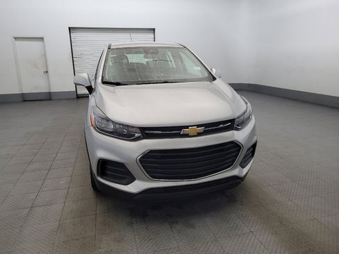 Used 2019 Chevrolet Trax LS image 14