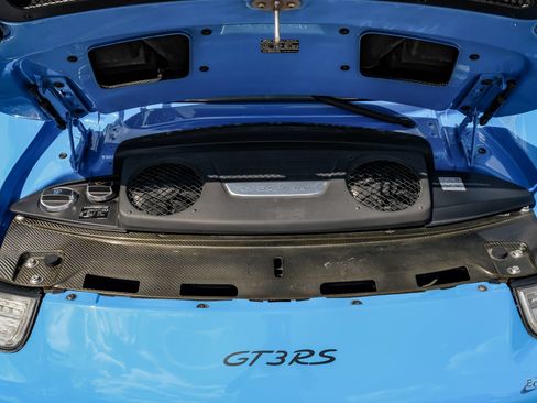 Used 2016 Porsche 911 GT3 RS RWD image 4