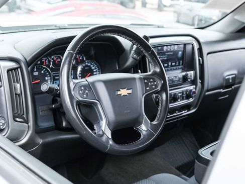 Used 2018 Chevrolet Silverado 1500 LT w/ Texas Edition AWD/4WD image 23