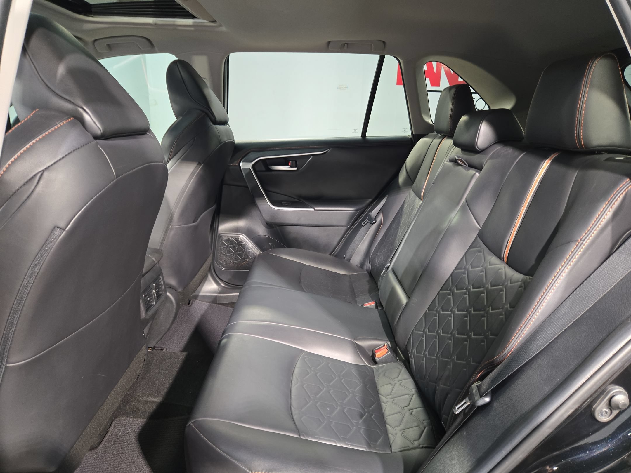 Used 2019 Toyota RAV4 Adventure AWD/4WD image 36