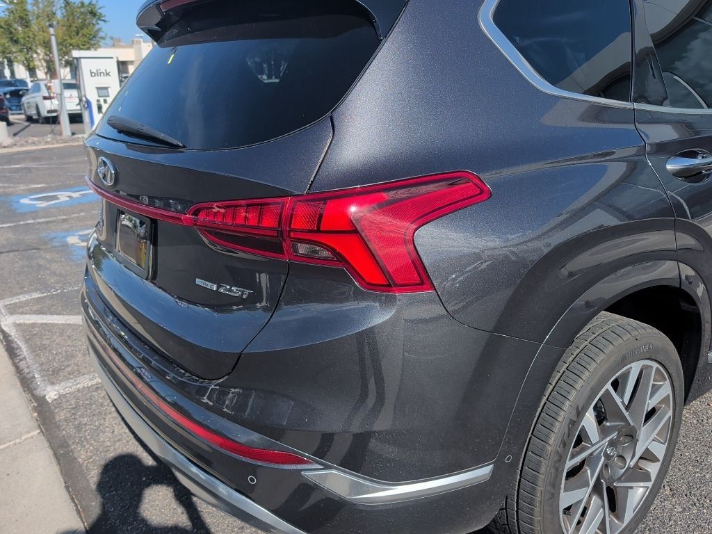 Used 2022 Hyundai Santa Fe Calligraphy AWD/4WD image 5