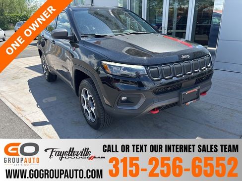Used 2022 Jeep Compass Trailhawk w/ Trailhawk Elite Group image 1