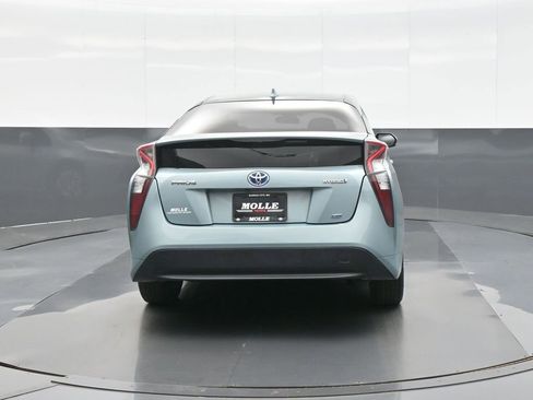 Used 2017 Toyota Prius Two w/ Carpet Mat Package FWD image 6