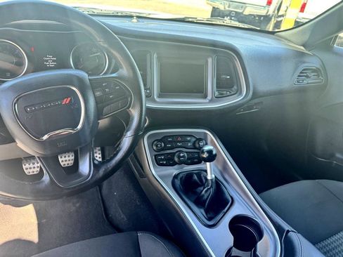 Used 2020 Dodge Challenger R/T image 14