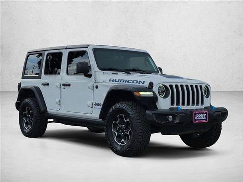Used 2023 Jeep Wrangler Unlimited Rubicon 4xe w/ Cold Weather Group AWD/4WD image 3