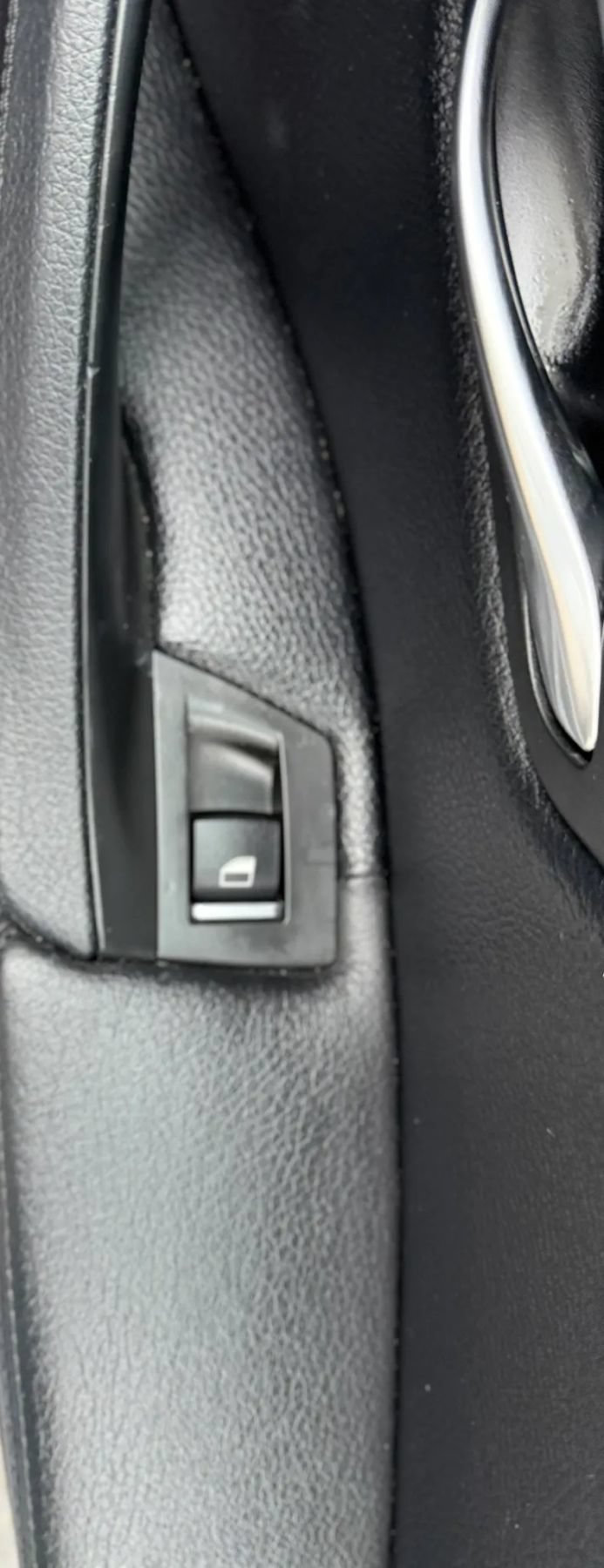 Used 2015 BMW 528i xDrive Sedan AWD/4WD image 33