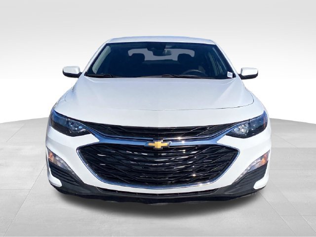 Used 2023 Chevrolet Malibu LT FWD image 2