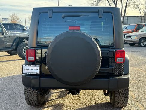 Used 2013 Jeep Wrangler Unlimited Sport w/ Connectivity Group image 6