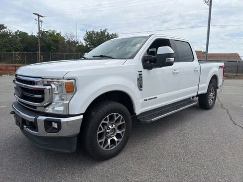 Used 2020 Ford F250 Lariat w/ Lariat Value Package AWD/4WD image 7
