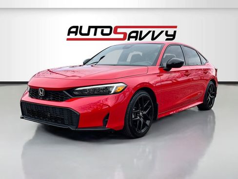 Used 2025 Honda Civic Sport image 3