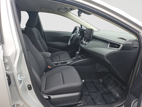 Used 2023 Toyota Corolla LE FWD image 17