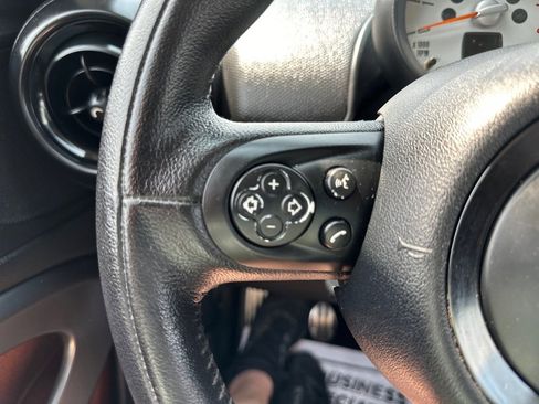 Used 2014 MINI Cooper Paceman S image 25