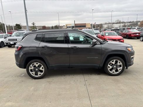 Used 2021 Jeep Compass Limited image 4