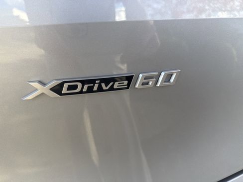 New 2026 BMW iX xDrive60 image 7