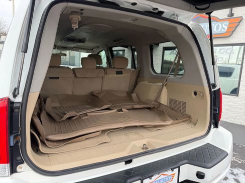Used 2011 Nissan Armada SV image 26
