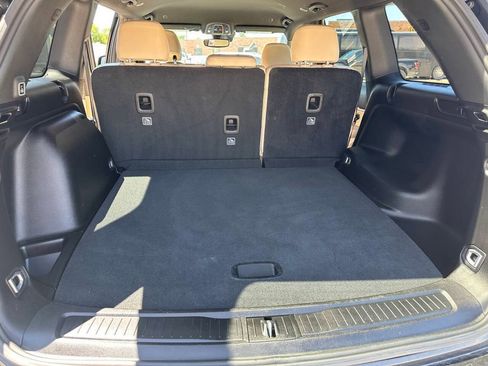 Used 2024 Jeep Grand Cherokee Limited image 29