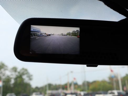 New 2025 Chevrolet Express 2500 Work Van w/ Driver Convenience Package image 11