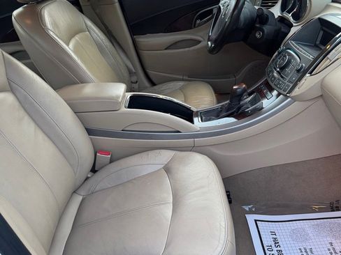Used 2011 Buick LaCrosse CXL w/ Driver Confidence Package FWD image 9