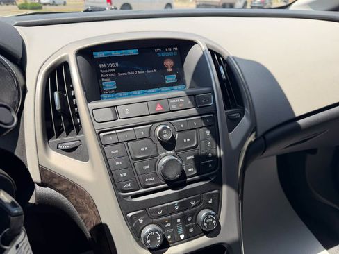 Used 2017 Buick Verano Sport Touring FWD image 22