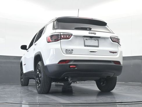 Used 2023 Jeep Compass Trailhawk image 60