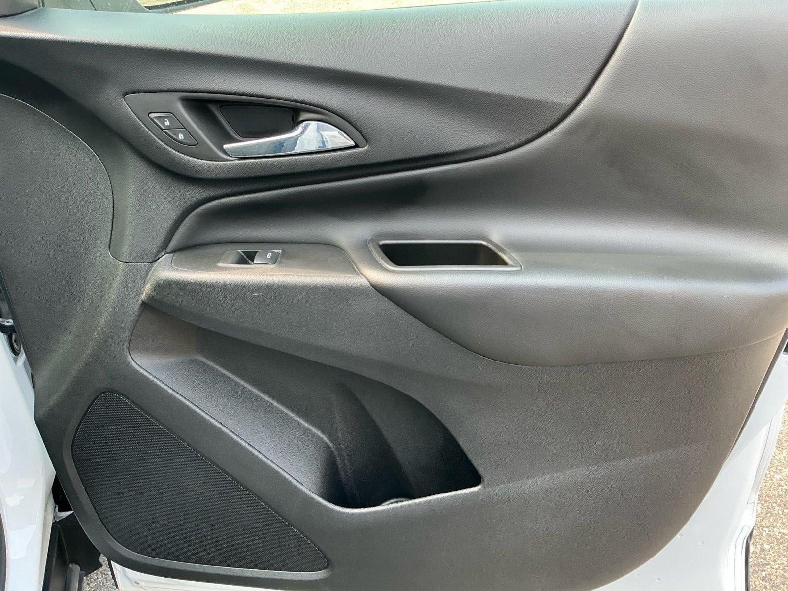 Used 2022 Chevrolet Equinox LT FWD image 16