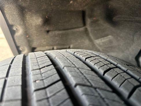 Used 2021 Jeep Grand Cherokee L Limited image 25